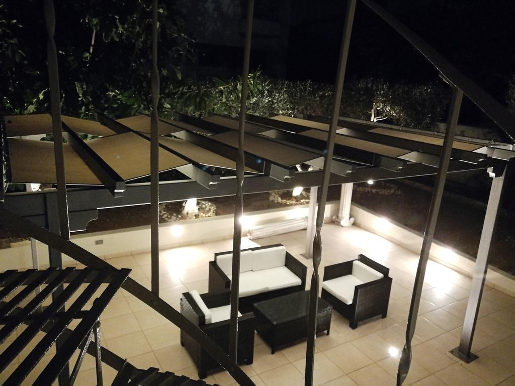 Apartamento Aquarius - Glyfada Detached House Atenas Exterior foto